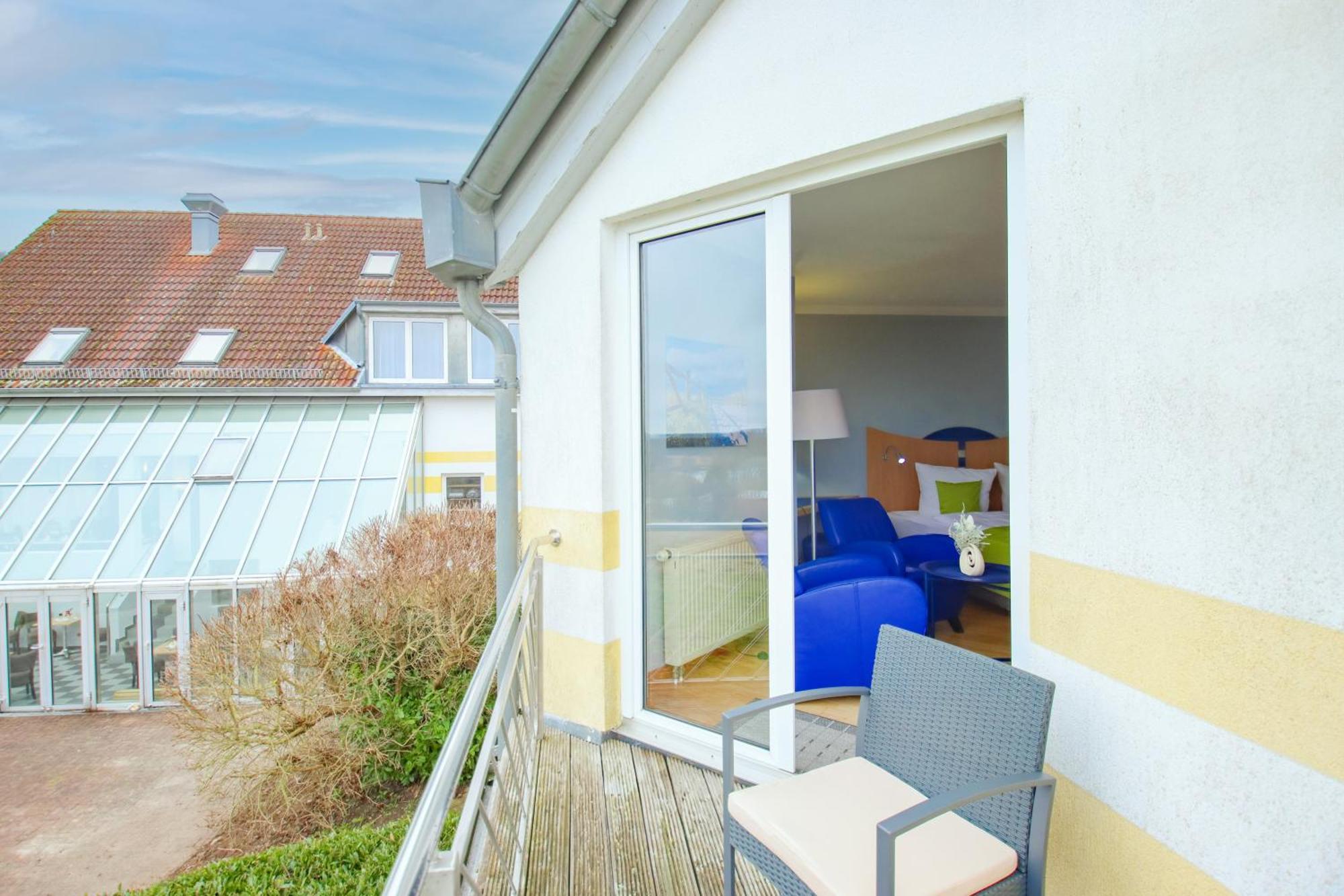 Inselhotel Kleiner Bodden Buschvitz ภายนอก รูปภาพ